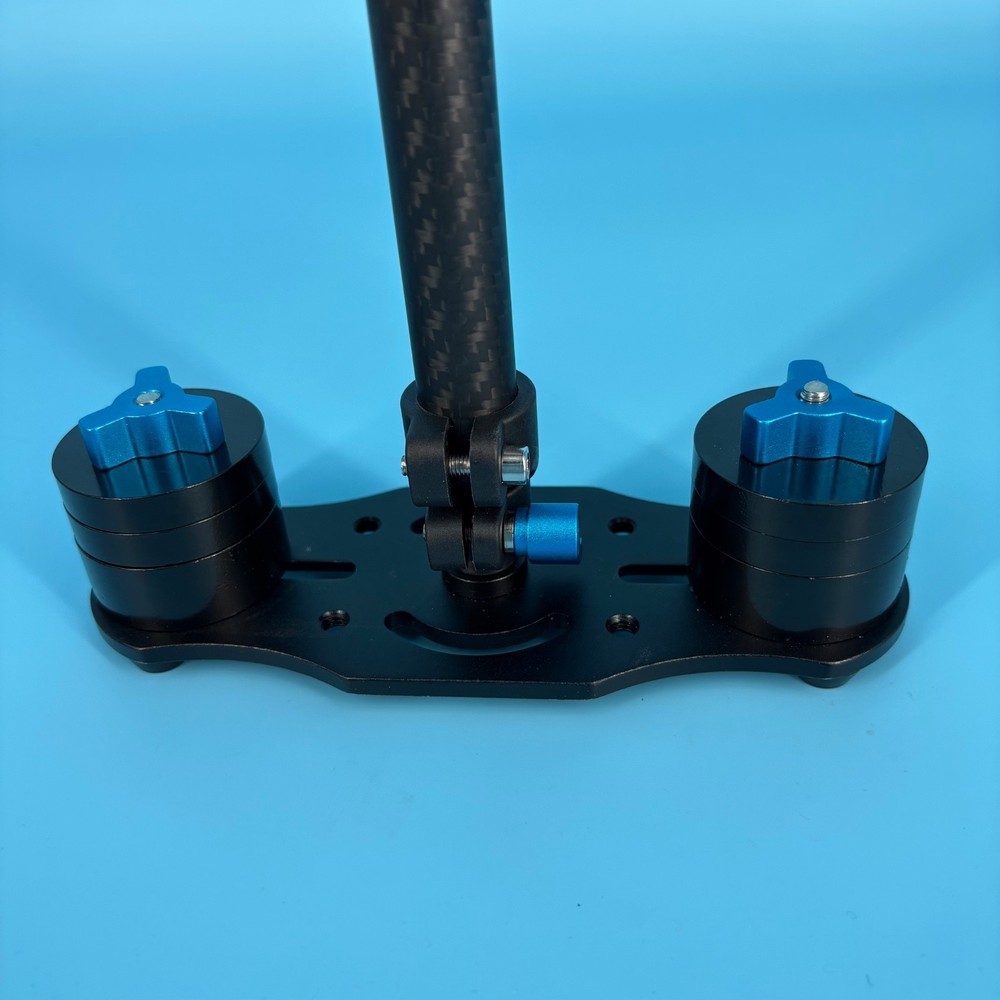 Camera Stabilizer for mid-sized cameras like DSLR/Blackmagic Pockets hardly used