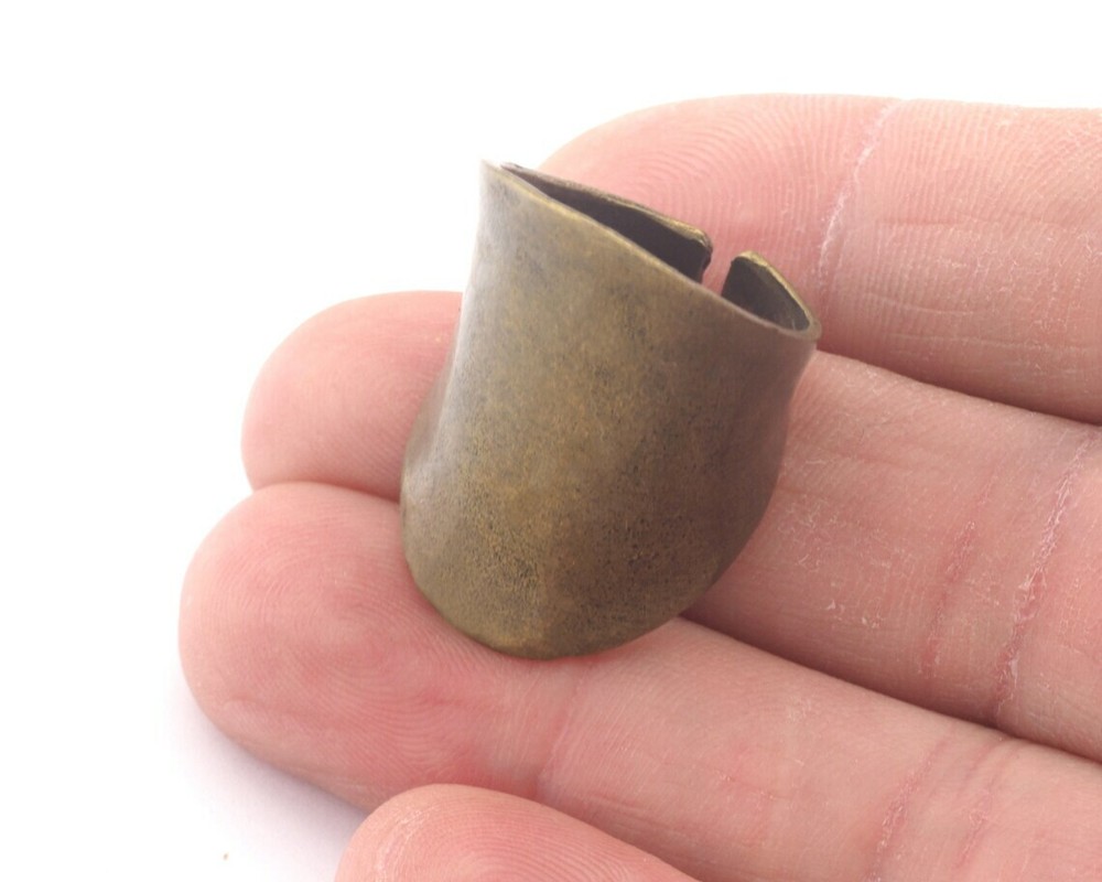 Adjustable Ring Antique Bronze Plated Brass 31mm (17.5mm 7US inner size) 3359