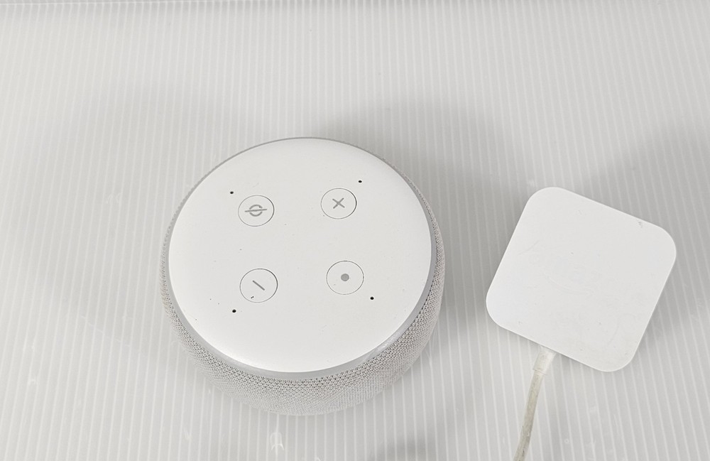 Amazon C78MP8 Echo Dot 3rd Generation Smart Speaker w/Adapter