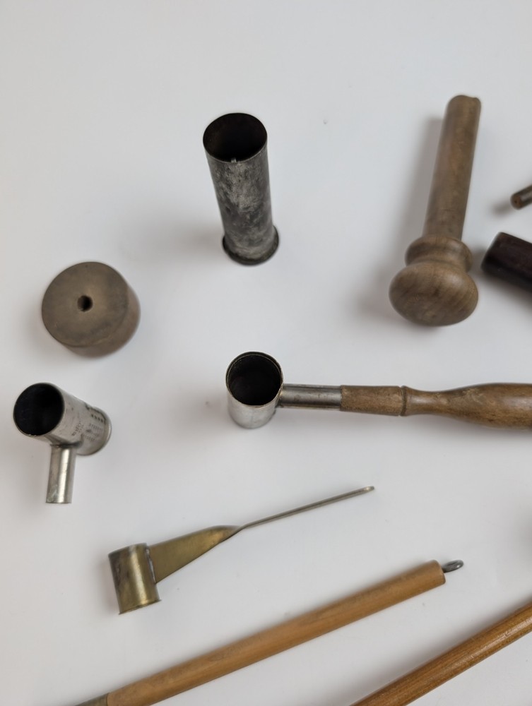 Antique black powder reloading / muzzleloading tool lot.