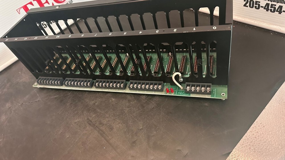 Acromag 1894-CG-DC Slot Module Cage