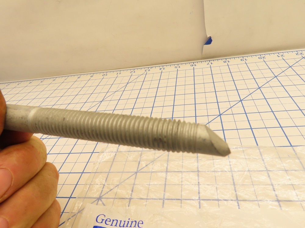 GM 11609933 Engine Chassis Cradle Bolt