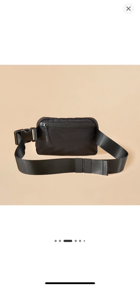 Blogilates Ultimate Belt Bag -black