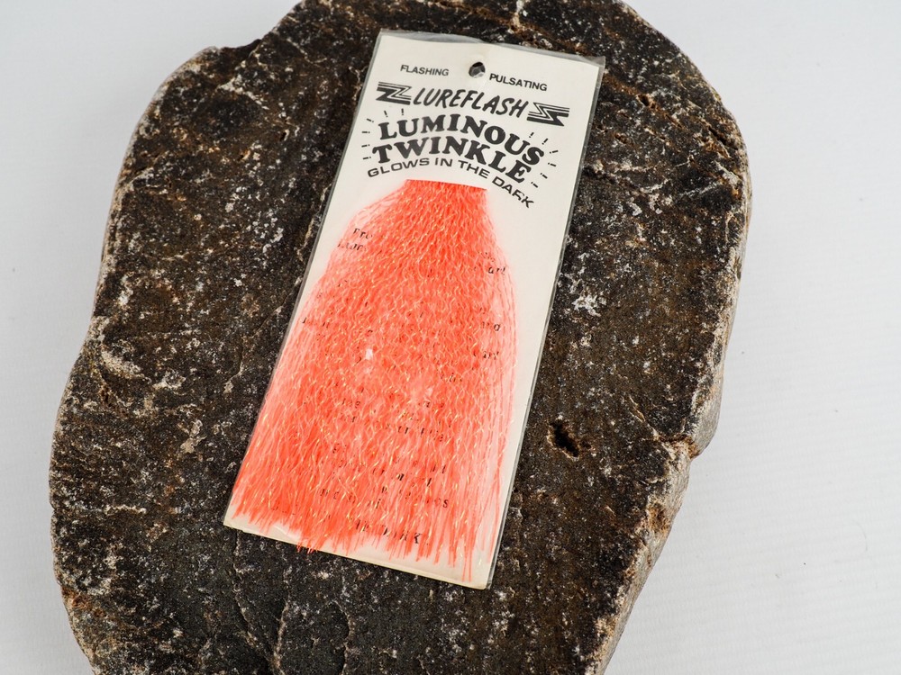 LUREFLASH- LUMINOUS FLASHIBOU FLY TYING MATERIAL (VARIOUS COLOURS)