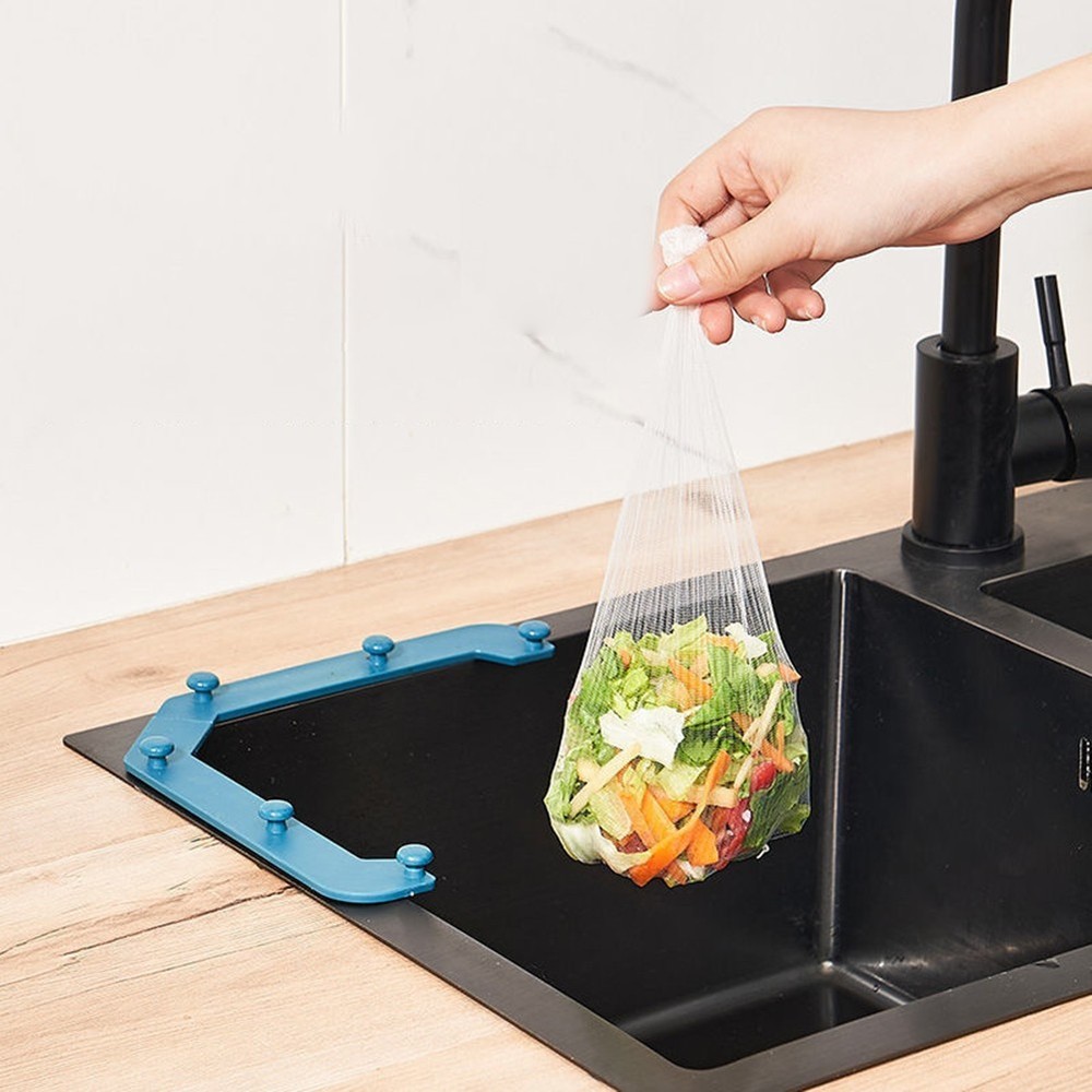 Corner-Fitting Triangular Sink Strainer Basket for Efficient Vegetable Rinsing