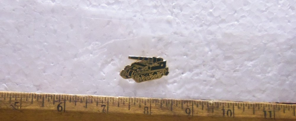 155 MM Self-Propelled Gun Pin