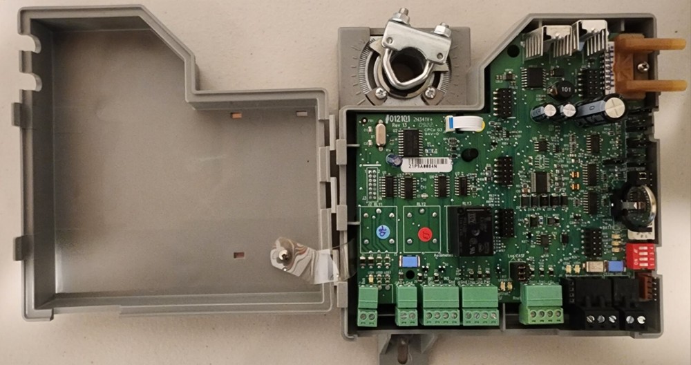 Automated Logic ZN141v+ Fully Programmable VAV Unit Controller