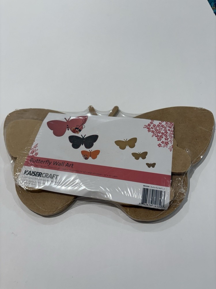 Kaisercraft Butterfly Wall art