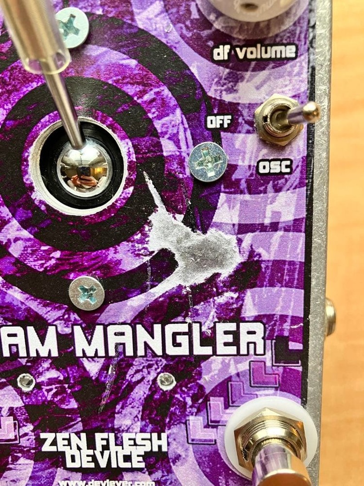 Devi Ever Dream Mangler Guitar Effector
