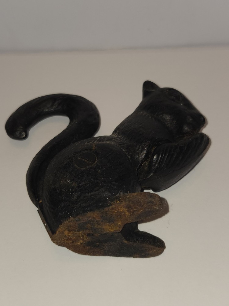 Vintage Cast Irin Squirrel Nut Cracker WOW