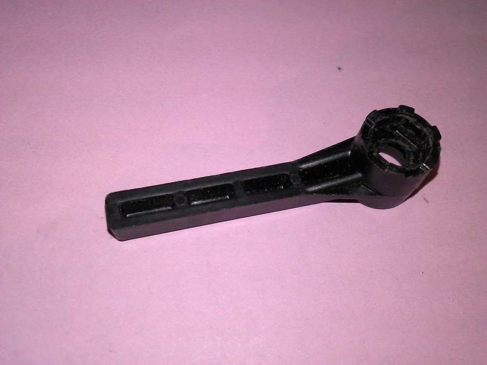 NEW YC0047 SENCO REMOTE WRENCH
