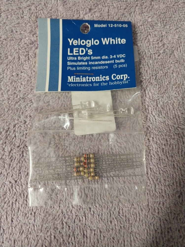 Miniatronics Yeloglo White LEDs pkg(5) 5mm 12-510-05 Fast Free Shipping