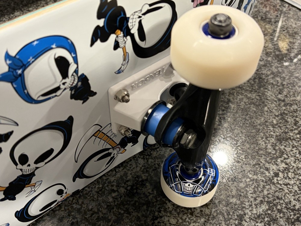 Blind Skateboard Complete Wallpaper Reaper Deck Wheels Custom Black White Tensor