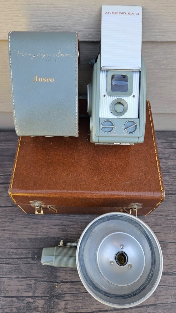 Vintage ‘50s Anscoflex II Camera Original Case UNTESTED AS IS R6