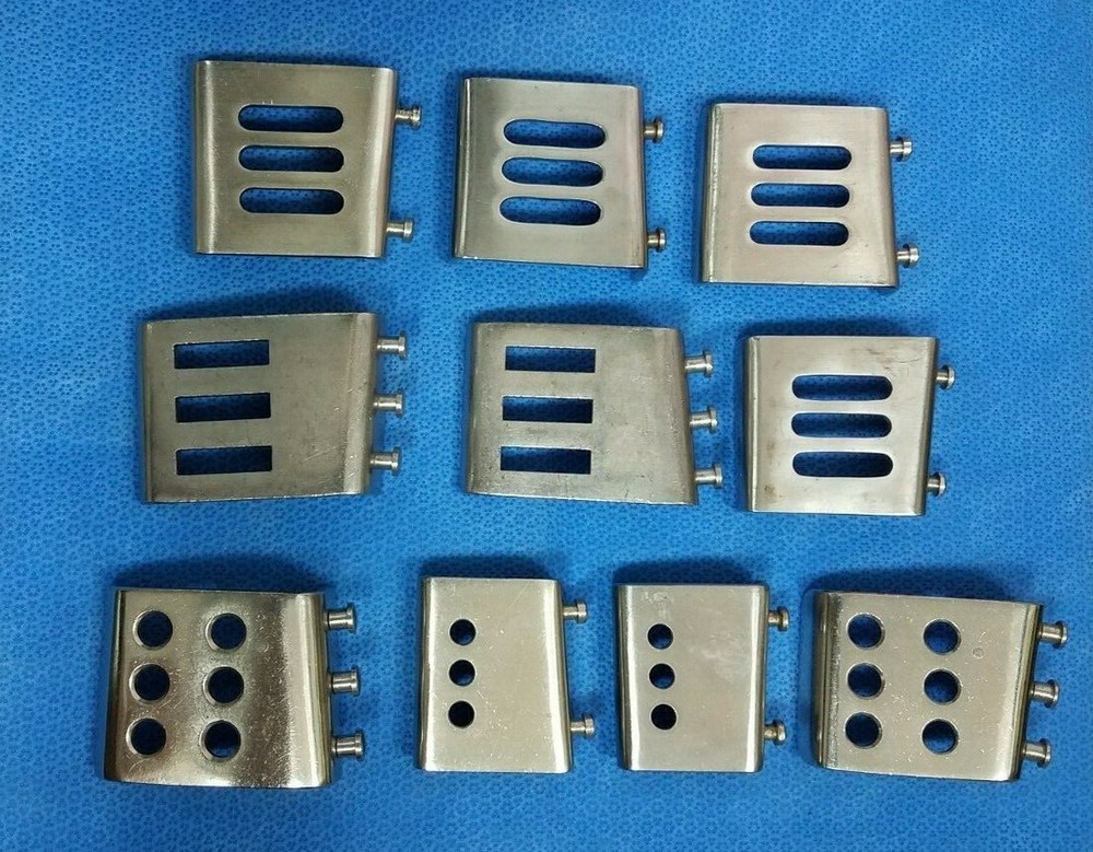 (N) Retractor (B267)