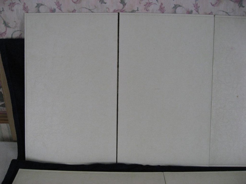 Broyhill Brasilia Round Dining Table Protector Pad