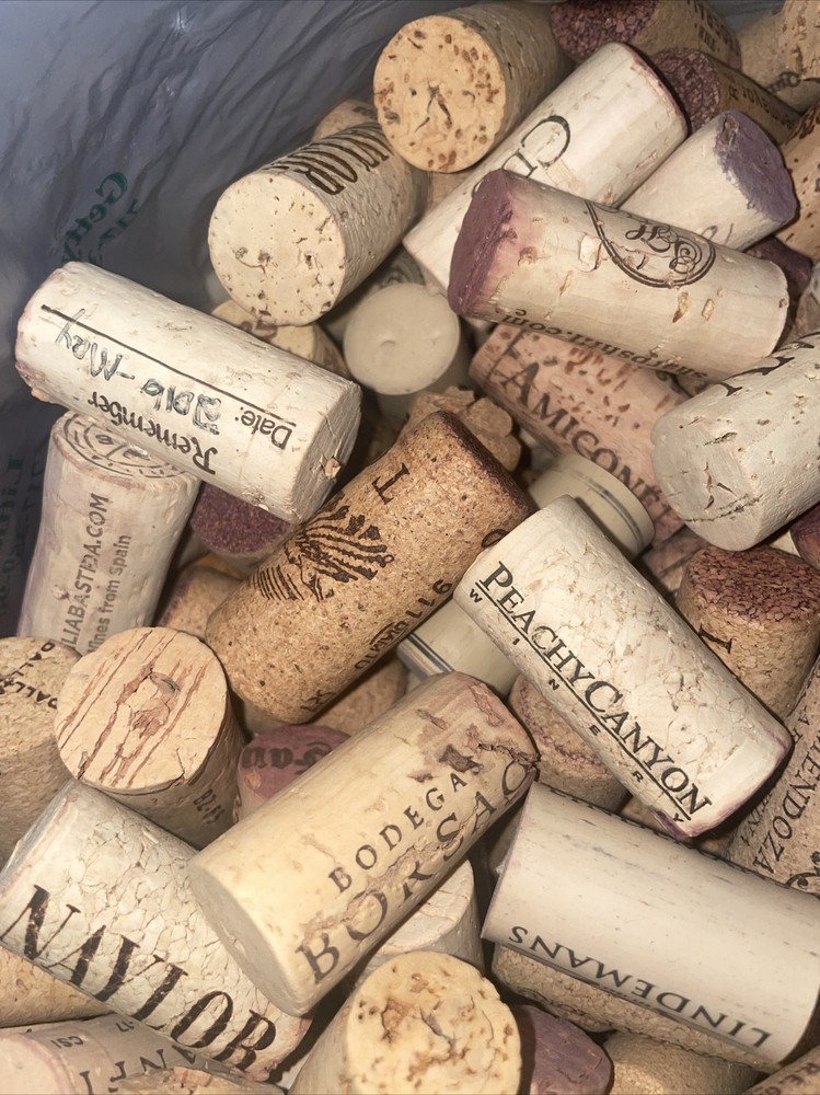 Used wine corks Bag Over 100 Or So