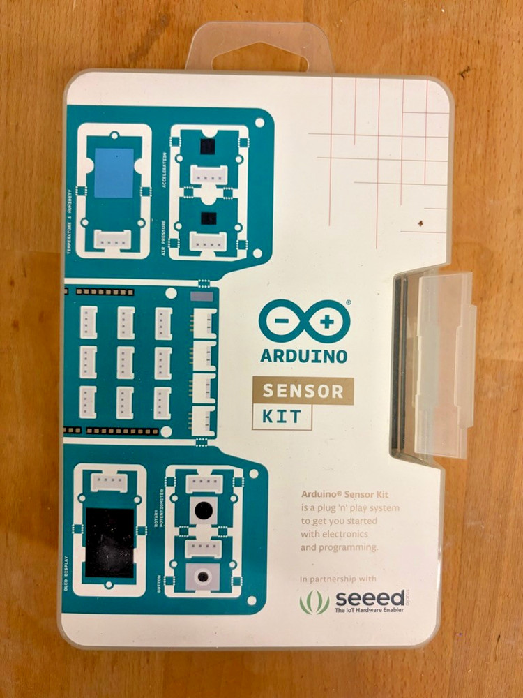ardunio sensor kit base with many relevant accessories