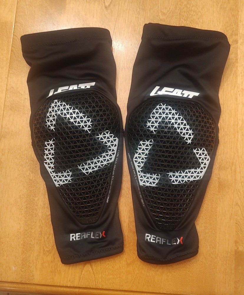 Leatt Elbow Guard ReaFlex LARGE Black Guards PADS