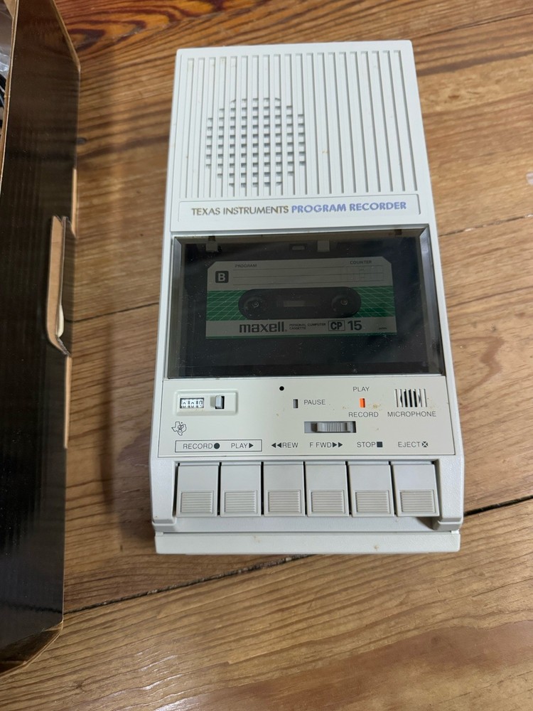 Vintage Texas Intruments Program Cassette tape Recorder Model PHP2700 1980 gray