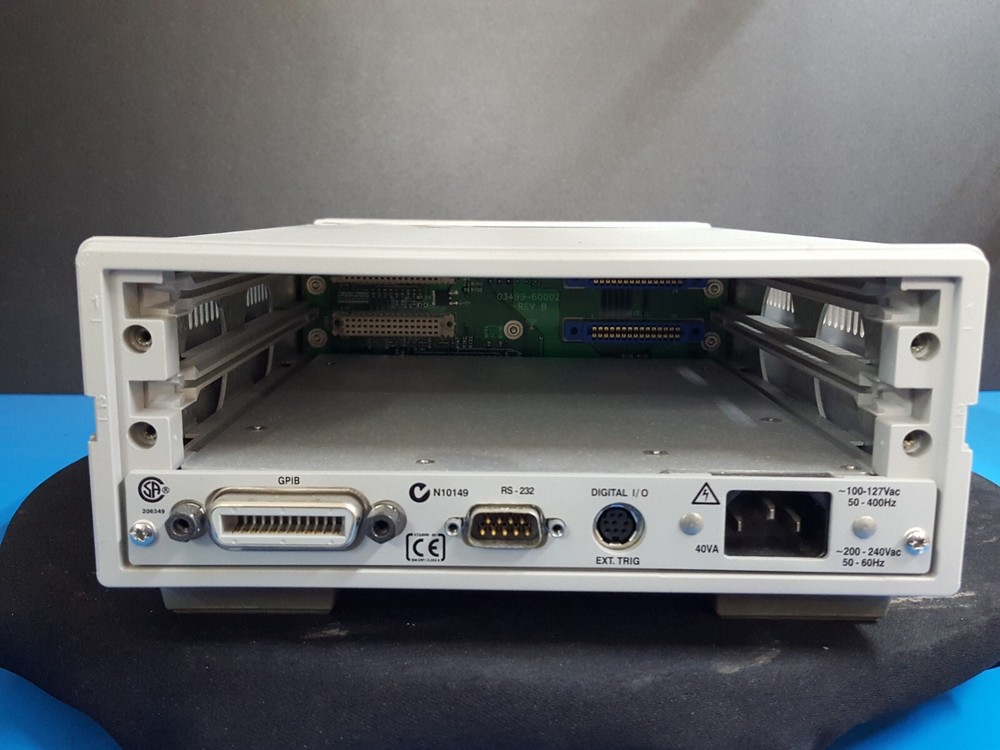 Agilent 3499B: Switch / Control System Main Frame (1342)