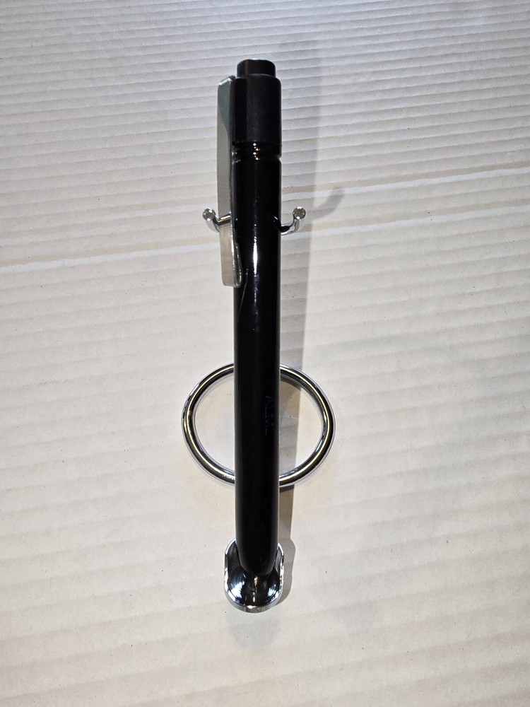 Orphan Black Screen Used Rachel Duncan Eye Patch, Pen Light And "Bionic Scanner"