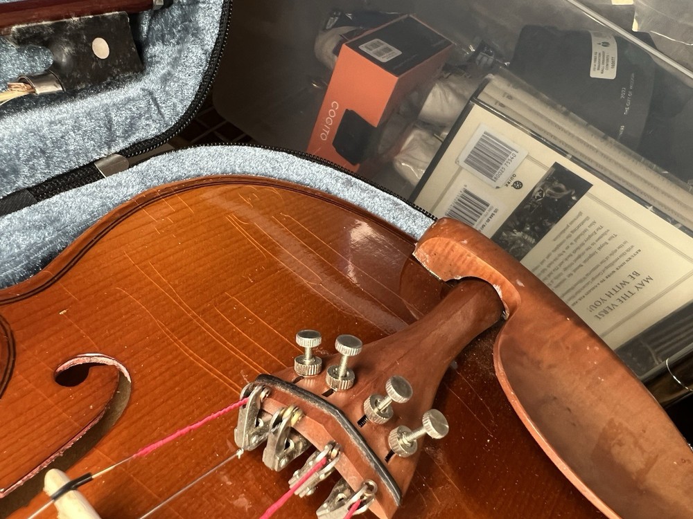 Violin 4/4 H.Siegler Model HS 20 w/case