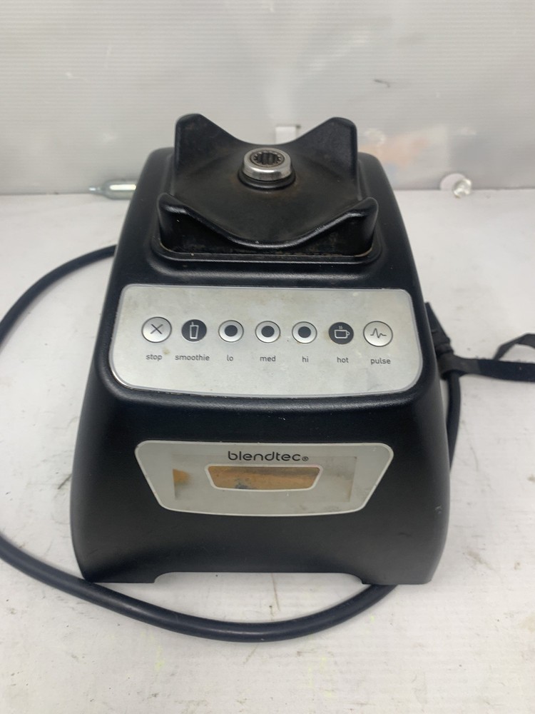 Blendtec Classic 570 Blender Base Classic Black Model CTB2