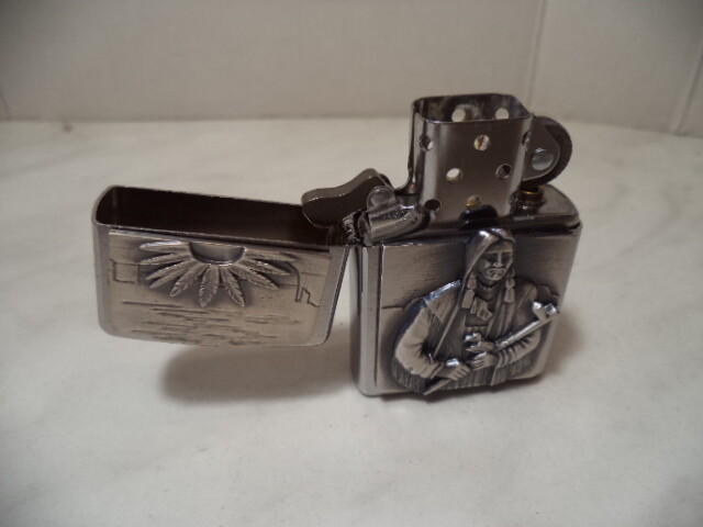 ZIPPO LIGHTER INDIANS SERIES PLATE NEW 1