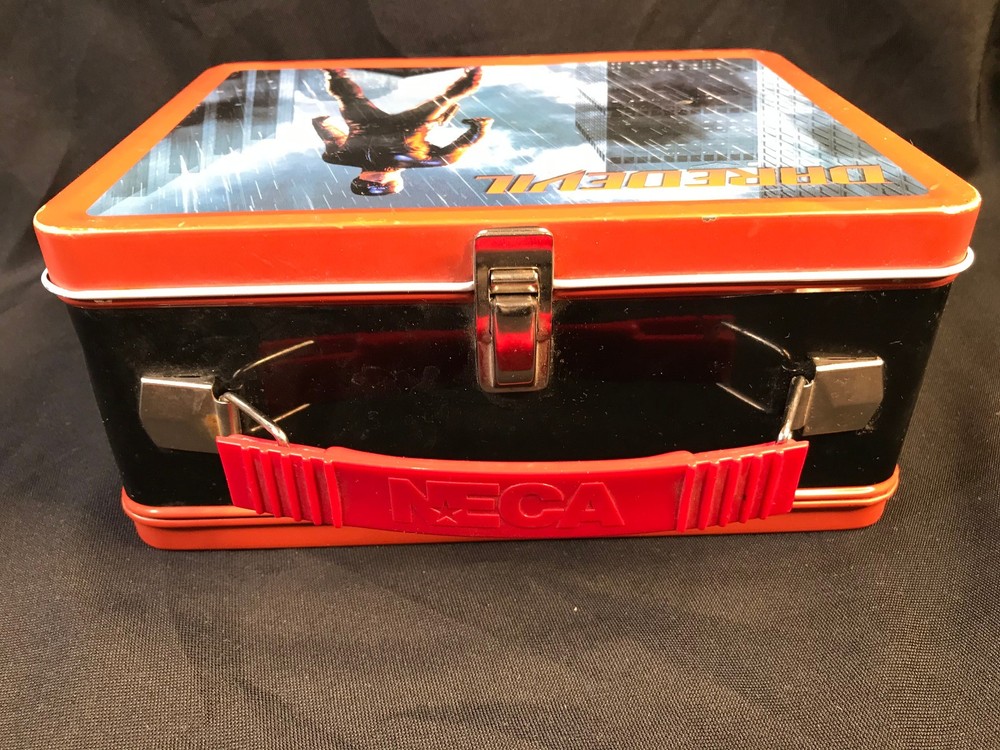 Neca 2003 Marvel Daredevil Metal Lunch Box & Thermos