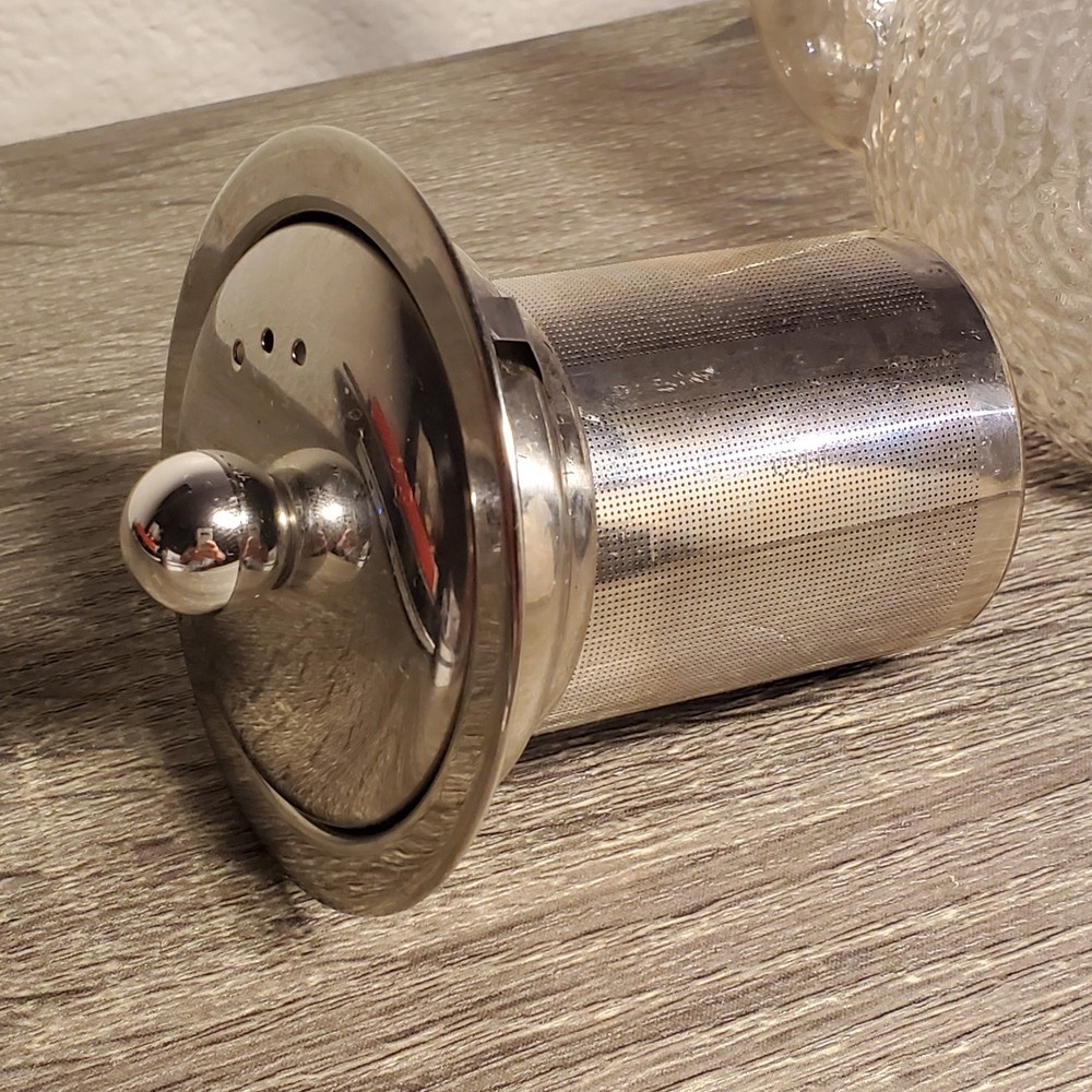 Tea Pot PARTS ONLY~~INFUSERw/ handle, LID, and KETTLE RIM Read