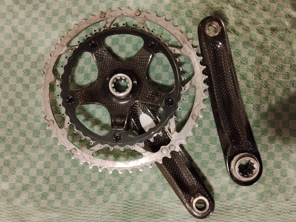 FSA SUPERLIGHT Carbon Crankset