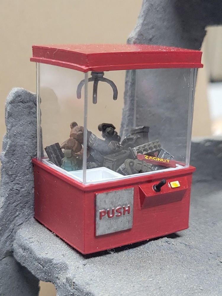 The CLAW - Miniature Tabletop Claw Machine