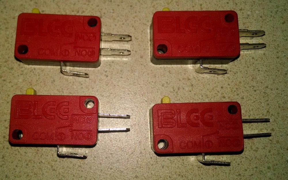 4 EA -        3 contact snap in microswitch for video arcade button