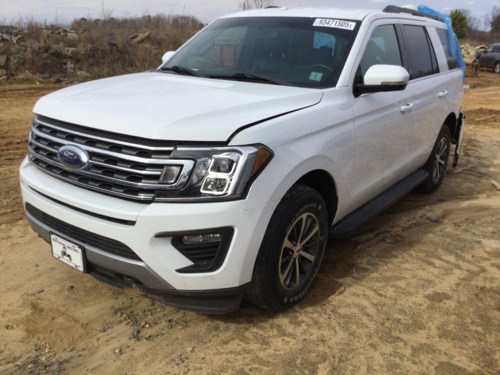 Fuse Box Engine Fits 18-21 NAVIGATOR 4974387