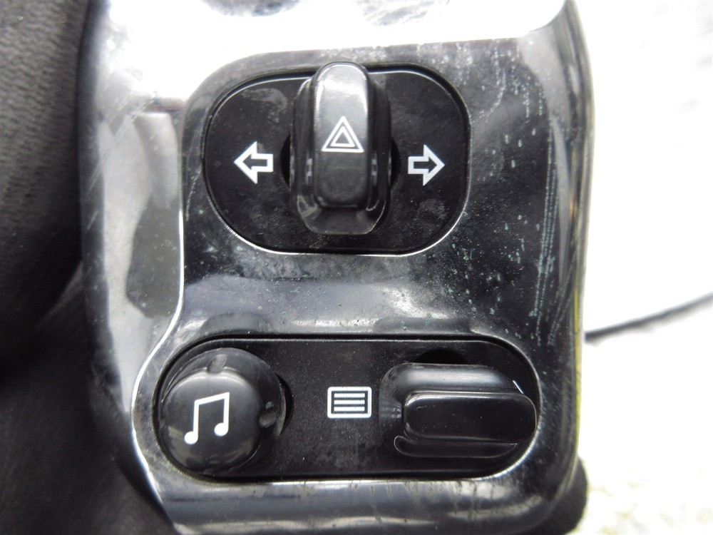 2019 17-23 Indian Chieftain Limited Left Switch Handlebar Control Light Horn