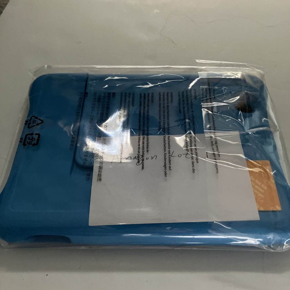 Amazon Freetime Tablet 8 inches L1 (One tablet).