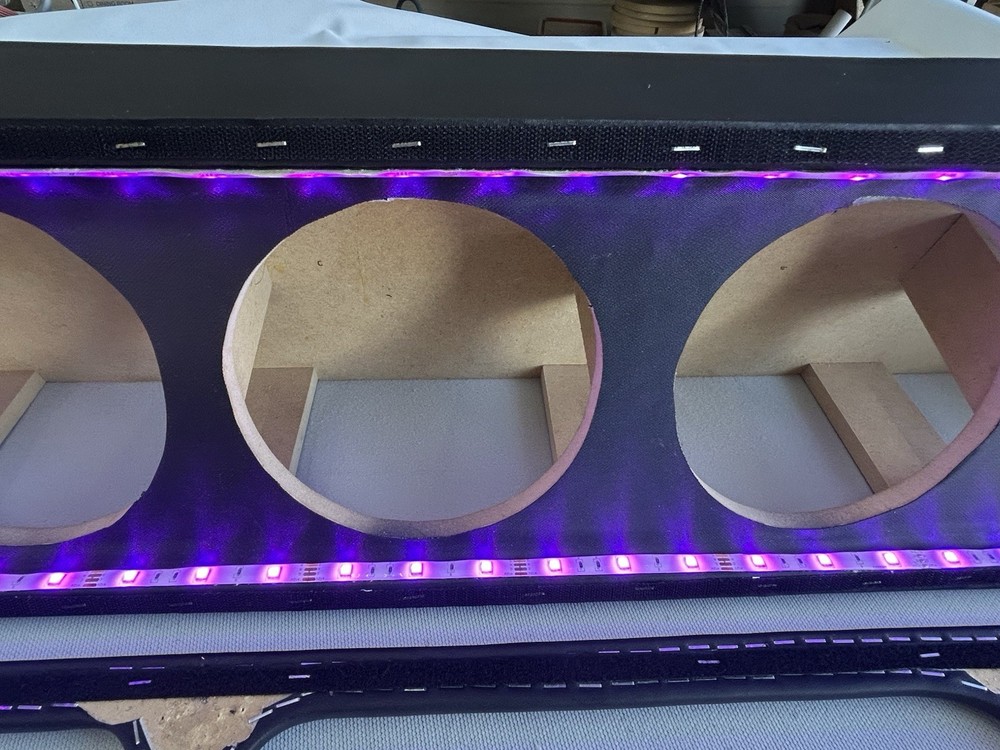 6x6.5 Deaf Bonce Beuty Panel Includes LED Lights With Remote Speakers Not Includ