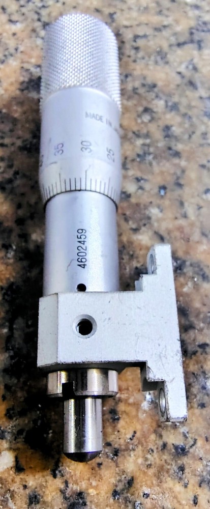 MICROMETER HEAD ZERO-ADJUSTABLE THIMBLE 0-30mm RANGE 0.01mm WITH MOUNT BRACKET