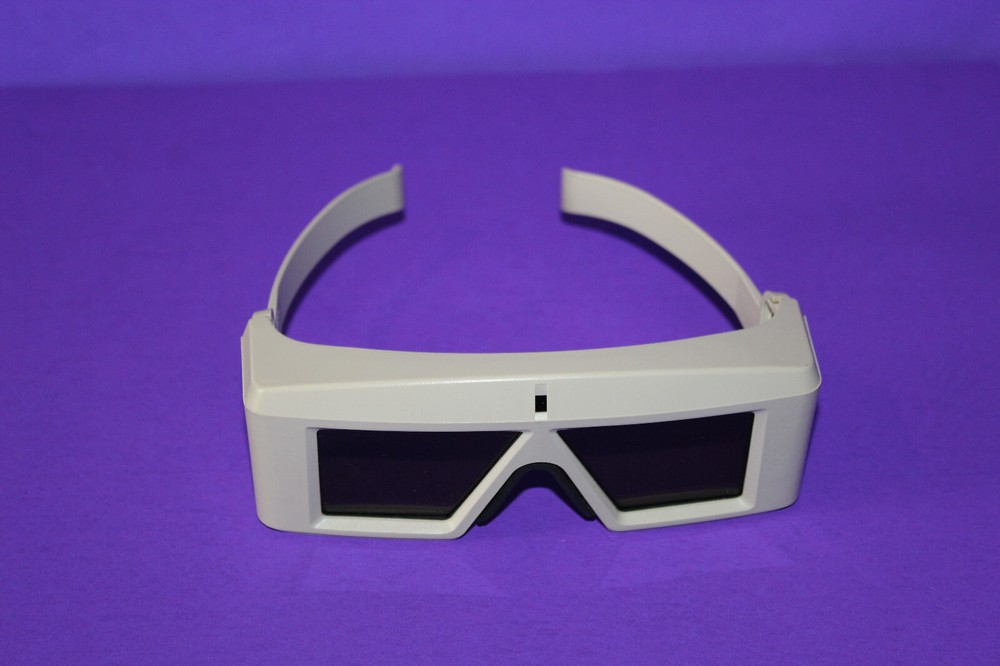 StereoGraphics Crystal Eyes 3D Glasses & Transmitter Set