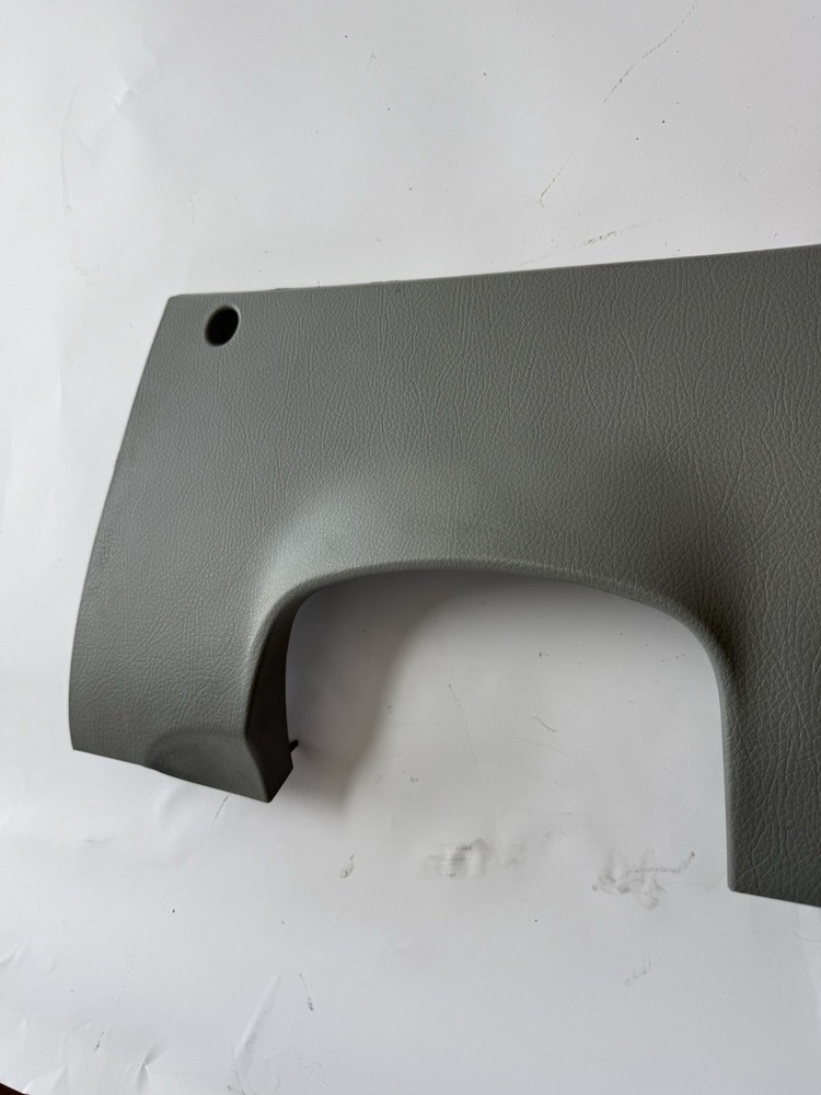2011 - 2013 Kia Sorento Under Steering Wheel Dash Panel 84750-1U010 Gray Grey