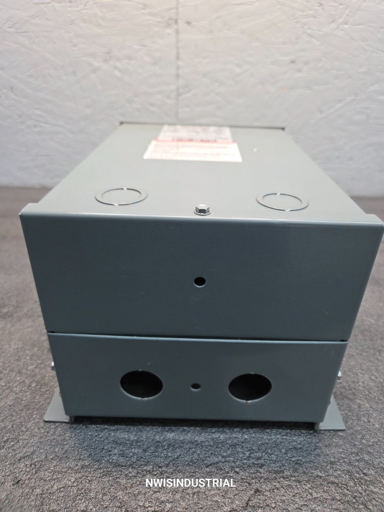SQUARE D 3SQ58110 SINGLE PHASE TRANSFORMER, 3 KVA, 3R