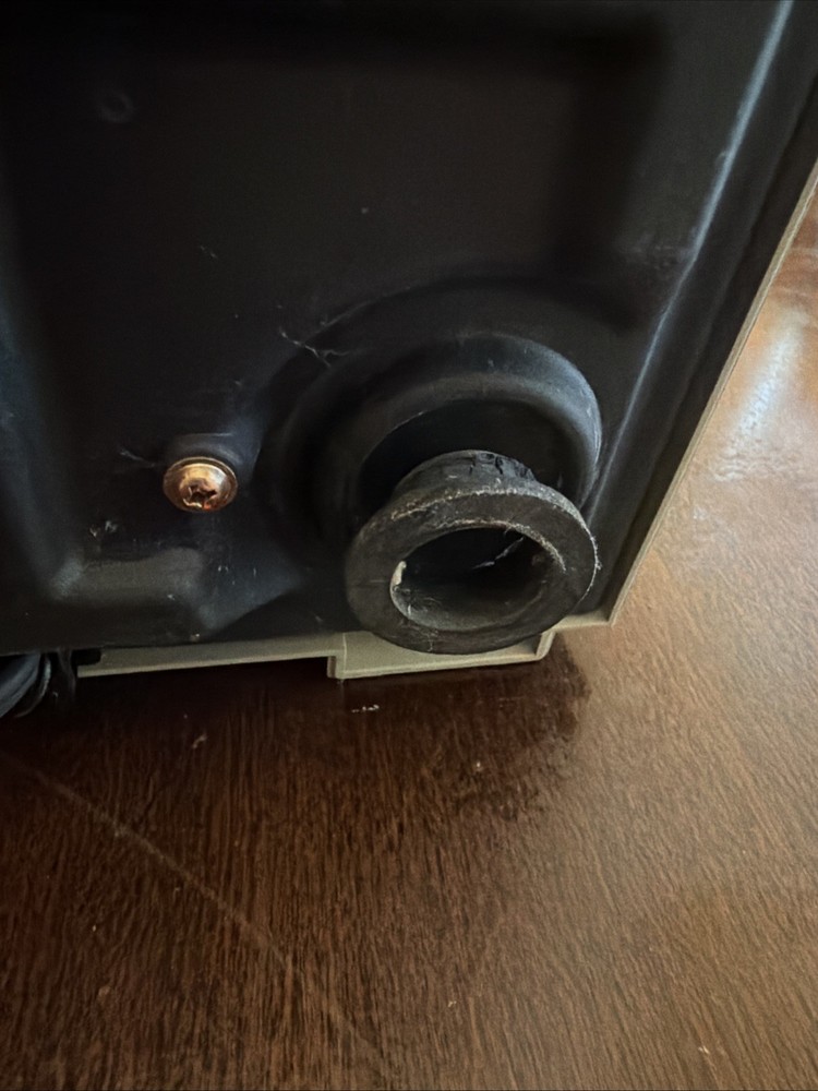 Technics SL-1950 Automatic Direct Drive Turntable Record Player Powers On