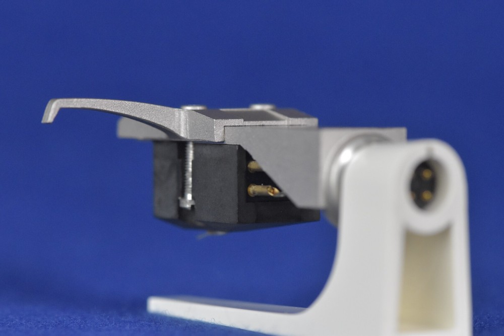 Denon DL-103 MC Cartridge In Excellent Condition