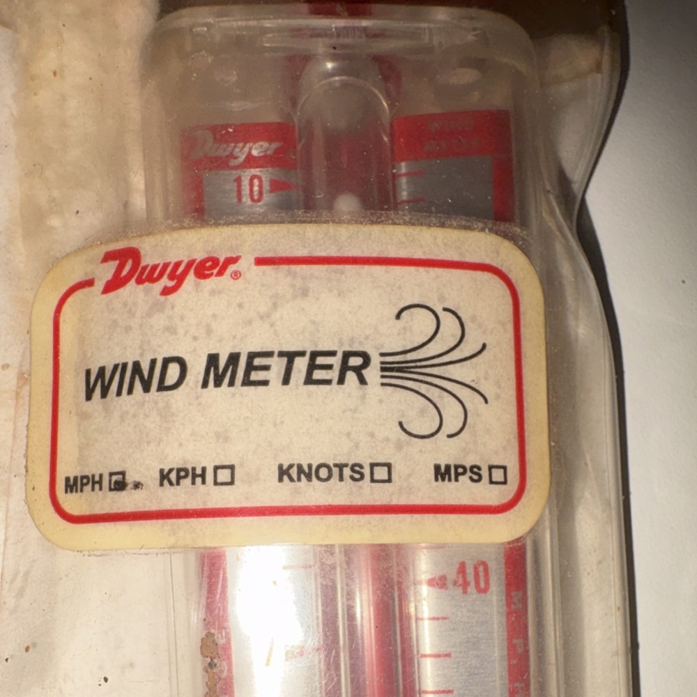 Dwyer Wind Meter Air Flow Anemometer with Case