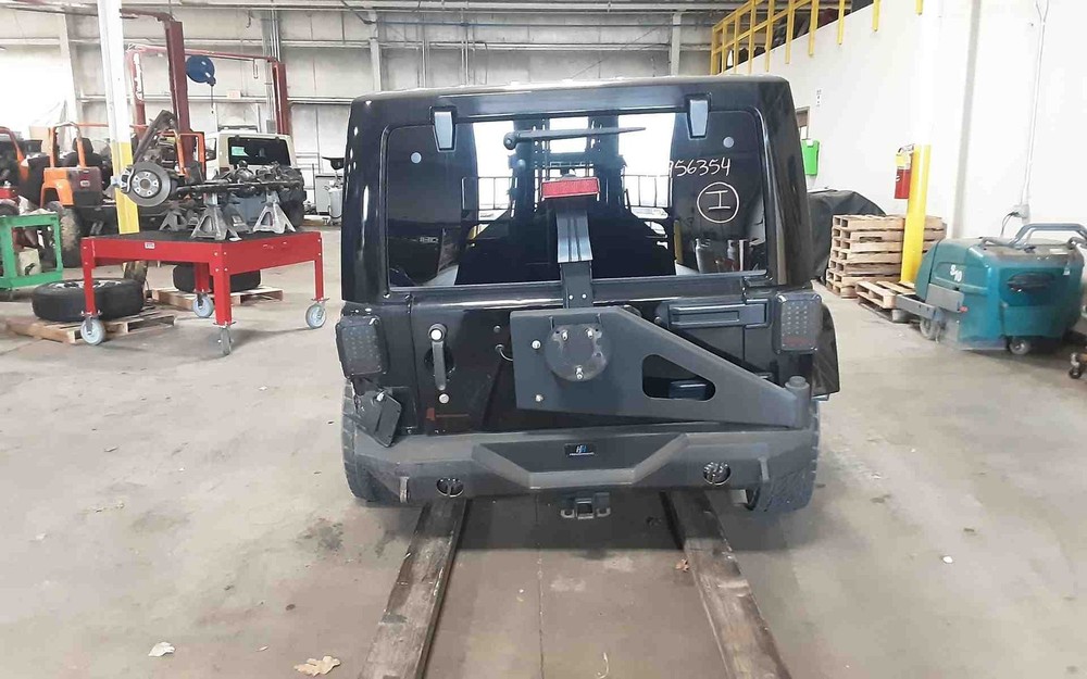Used Windshield Frame fits: 2015 Jeep Wrangler Grade A