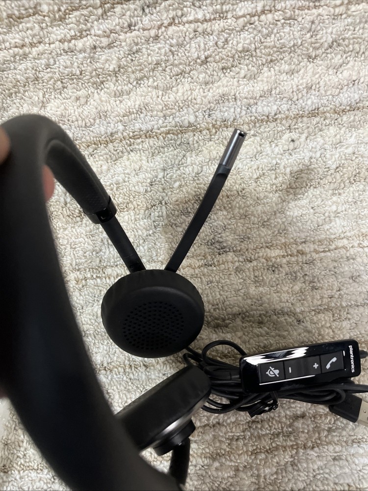 Plantronics BLACKWIRE C520 USB Headband Headset