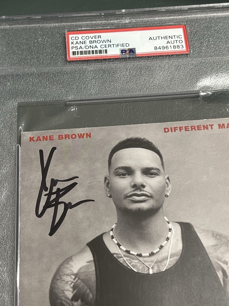 Kane Brown Signed cd Booklet PSA!!