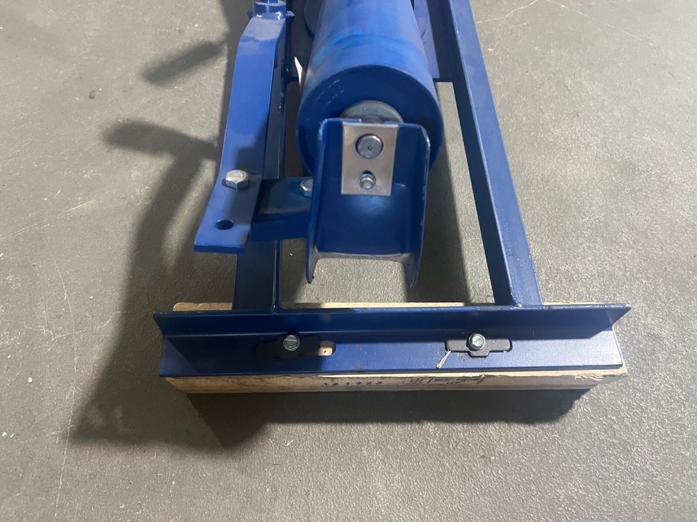 Troughing Belt Training Roller Self Aligner Heavy Duty 4D-BW30-CEMA B