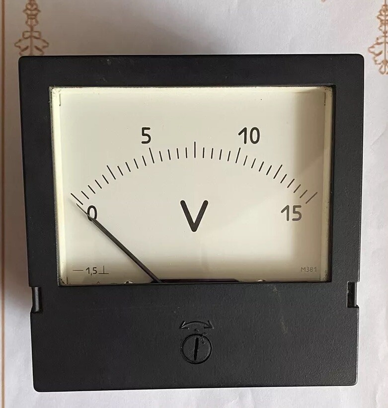 Vintage Soviet Analog DC Voltmeter 15V Model M381 Marked USSR Working (tested)